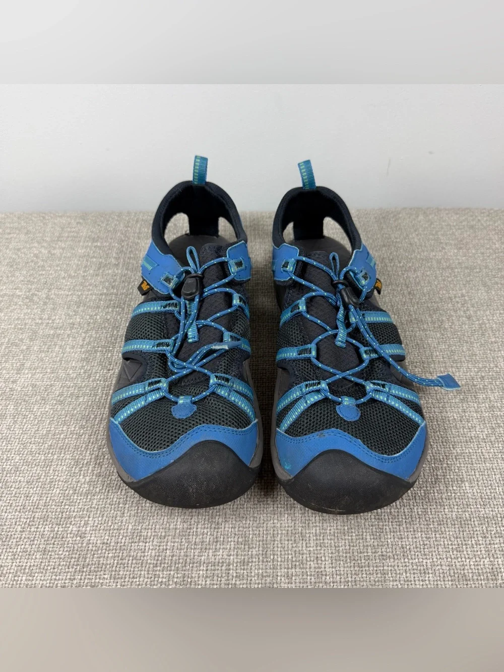 Teva Manatee Sandals Blue Black Closed Toe Sport Hiking Water Big Kid Size 6